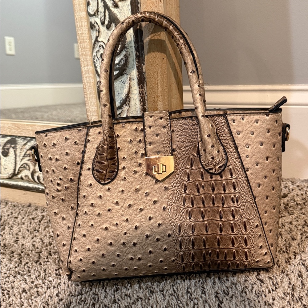 Elegant Textured Handbag with Gold Accents